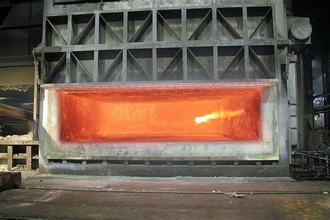  ¿Refractory Composites: Un superhéroe del fuego en tus aplicaciones industriales?